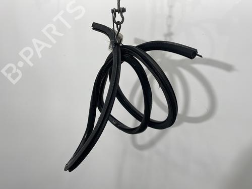 rubber-door-seal-ford-focus-i-turnier-dnw-1999-2000-2001-2002-2003-2004-2005-2006-2007-32013983 main image