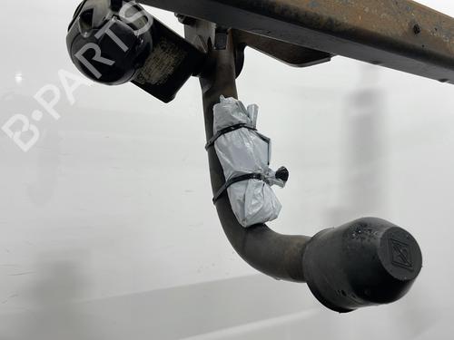 Tow ball/Mechanism PEUGEOT 308 I (4A_, 4C_) 1.6 HDi | BP28362083C141 