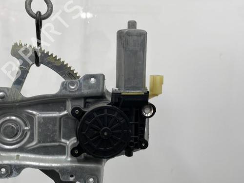 Used Front left window mechanism TOYOTA YARIS (_P1_) 1.3 (SCP12_, SCP13_, SCP12R, SCP13R) (87 hp) 20462991