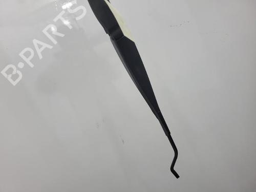 Front windshield wiper arm KIA SOUL I (AM) 1.6 CRDi 128 | BP20420465C143 