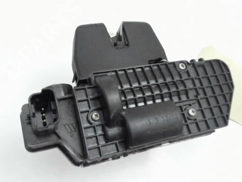 Tailgate lock PEUGEOT 3008 I MPV (0U_) 1.6 HDi | BP20387585C101 