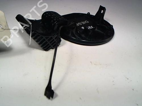 Fuel flap HYUNDAI GETZ (TB) 1.5 CRDi | BP20412632C131 