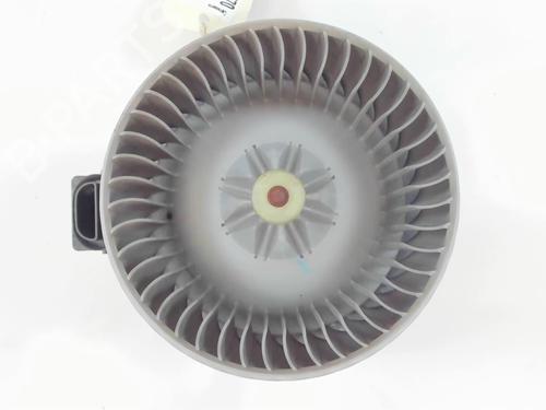 Used Heater blower motor Heater blower motor SUZUKI SWIFT III (MZ, EZ) 1.3 (RS413, ZC11S) (92 hp) 20397732 20397732