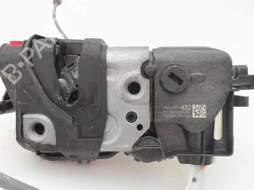 Fechadura trás esquerda Fechadura trás esquerda PEUGEOT 2008 II (UD_, US_, UY_, UJ_, UR_, UC_) 1.5 BlueHDI 130 (131 hp) 20423518 20423518