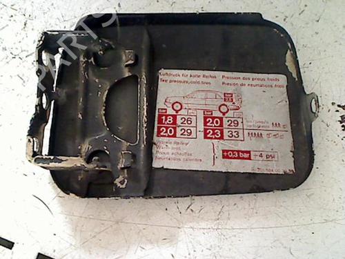 Fuel flap MERCEDES-BENZ 190 (W201) D 2.5 (201.126) | BP21229252C131