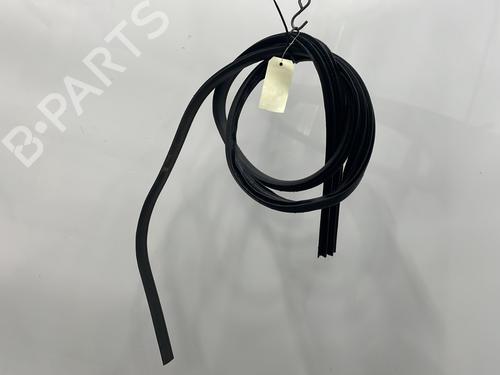 Rubber door seal FORD KUGA I 2.0 TDCi 4x4 | BP27664389C142 