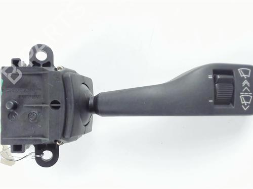 Used Steering column stalk Steering column stalk BMW 3 Touring (E46) 320 d (136 hp) 20464923 20464923
