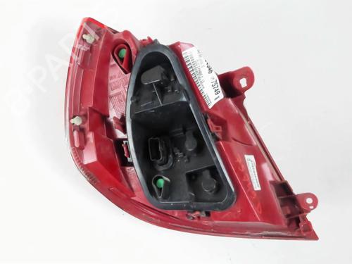 Right taillight RENAULT CLIO III (BR0/1, CR0/1) 1.5 dCi (C/BR0G, C/BR1G) | BP30136939C35 