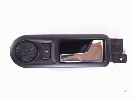 Used Rear right interior door handle Rear right interior door handle 20466395 20466395
