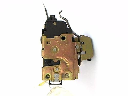 rear-right-lock-audi-a6-c5-4b2-4b4-1997-1998-1999-2000-2001-2002-2003-2004-2005-33439250 main image