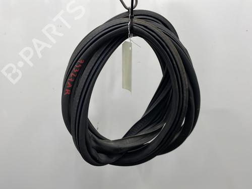 Used Rubber door seal CITROËN DS5 2.0 HDi 165 (163 hp) 23778842