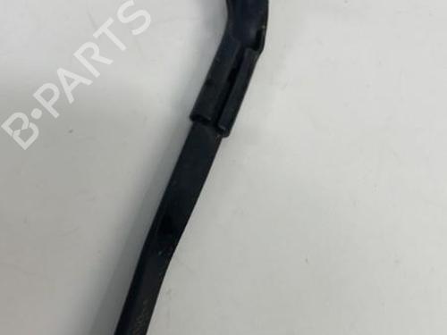 Used Front windshield wiper arm Front windshield wiper arm 20389701 20389701