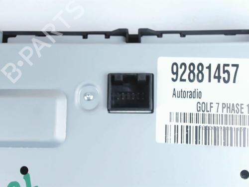 Used Radio VW GOLF VII (5G1, BQ1, BE1, BE2) 2.0 TDI (150 hp) 20418593