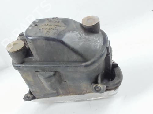 Used Right front fog light Right front fog light 22914374 22914374
