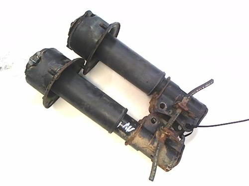 Used Left front shock absorber SUZUKI GRAND VITARA I (FT, HT) 2.0 HDI 110 4x4 (SQ420D, TD82V) (109 hp) 20461397