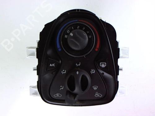 Used Climate control Climate control PEUGEOT 108 1.2 (82 hp) 20466304 20466304