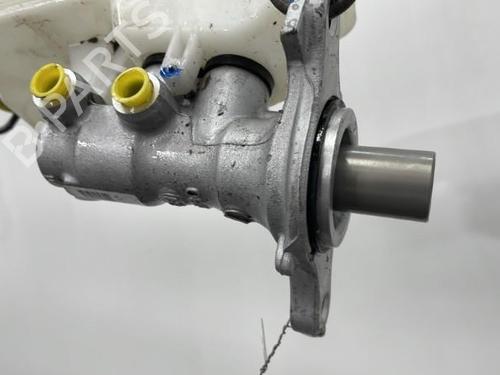 Used Brake master cylinder Brake master cylinder PEUGEOT 208 I (CA_, CC_) 1.2 PureTech 82 (82 hp) 20397644 20397644