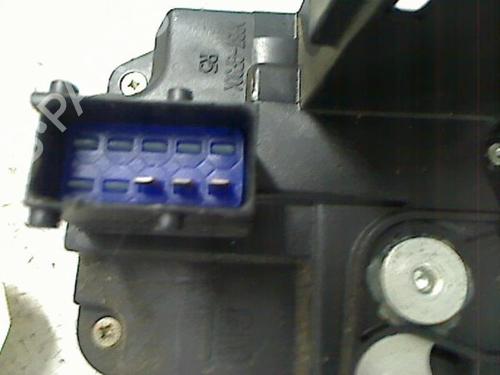 Front right lock NISSAN PRIMASTAR Van (X83) 2.5 dCi 140 | BP20458421C97 