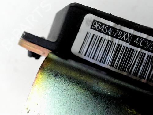 Front right seatbelt PEUGEOT 407 Coupe (6C_) 2.7 HDi | BP31679216I25