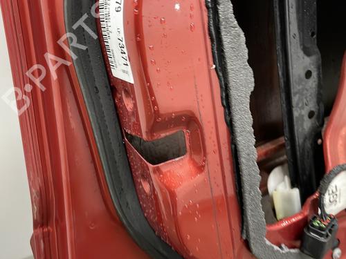 Used Left front door Left front door 23780631 23780631