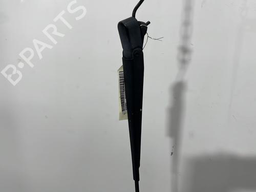 Used Front windshield wiper arm Front windshield wiper arm FORD TRANSIT Bus (FD_ _, FB_ _, FS_ _, FZ_ _, FC_ _) [2000-2006] 33687868 33687868