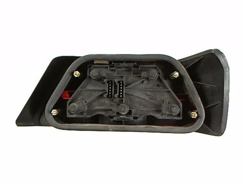 Left taillight PEUGEOT 605 (6B) 2.5 Turbo Diesel | BP20461667C34 