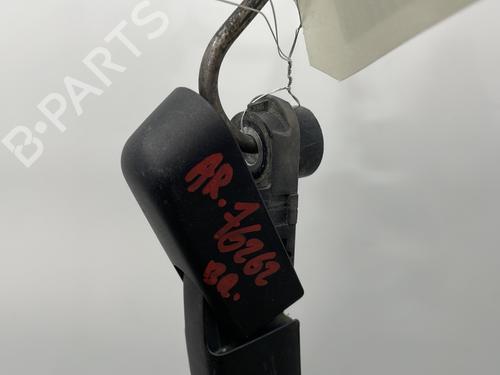 rear-windshield-wiper-arm-nissan-juke-f16_-2019-24057401 main image