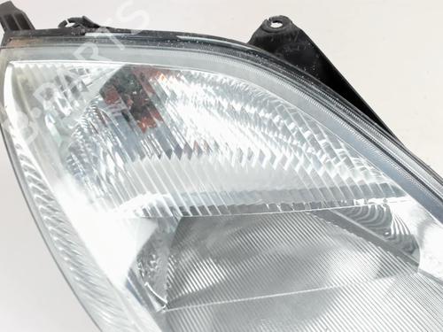 Right headlight FORD FIESTA V (JH_, JD_) 1.4 TDCi | BP21549060C29 