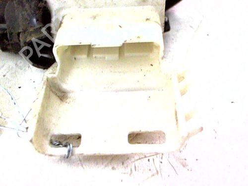 Used Front right lock PEUGEOT 407 SW (6E_, 6D_) 2.0 HDi 135 (136 hp) 20444171