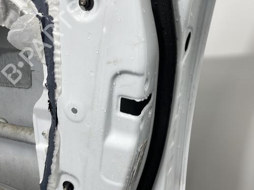 Right front door KIA SPORTAGE III (SL) 1.7 CRDi | BP31139276C3