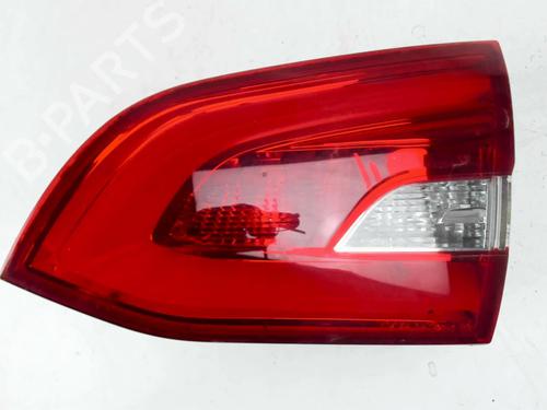 Used Right tailgate light Right tailgate light 37652643 37652643
