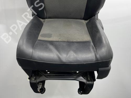Fotel przedni lewy PEUGEOT EXPERT Van (V_) 2.0 BlueHDi 120 | BP30795327C15 