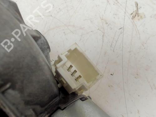 Used Rear wiper motor NISSAN MICRA III (K12) 1.2 16V (65 hp) 20469855