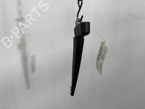 Used Rear windshield wiper arm CITROËN C4 Picasso II 1.6 HDi / BlueHDi 115 (115 hp) 30548059