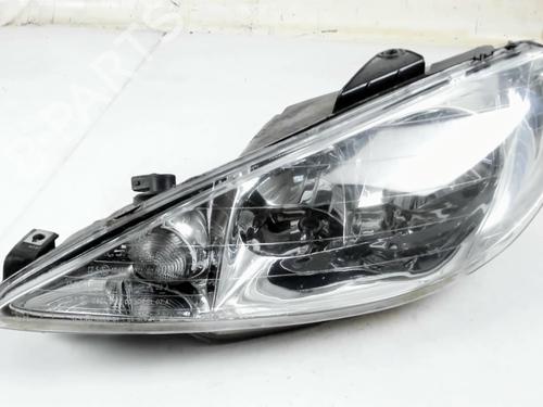 Venstre forlygte PEUGEOT 206 Hatchback (2A/C) 1.4 i (75 hp) 29043533