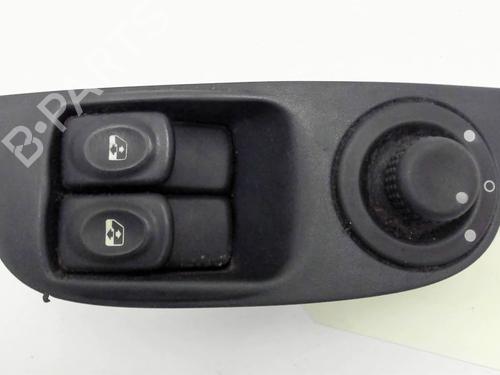 Used Left front window switch RENAULT MEGANE I (BA0/1_) 1.9 dCi (BA05, BA1F) (102 hp) 30547719