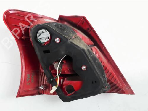 Right taillight TOYOTA YARIS (_P9_) 1.3 VVT-i (SCP90_, SCP90R) | BP32373625C35