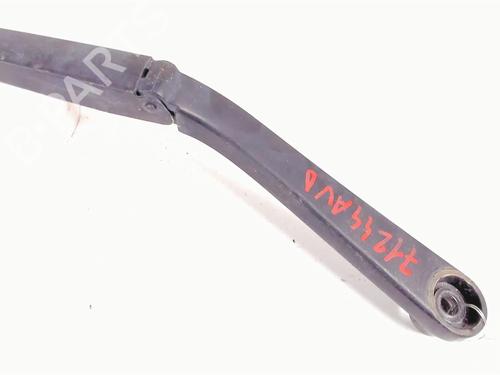 Front windshield wiper arm NISSAN JUKE (F15) 1.5 dCi | BP20464031C143 