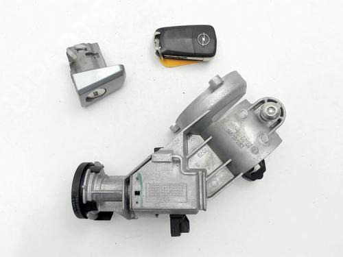 Used Ignition barrel Ignition barrel OPEL CORSA D (S07) 1.3 CDTI (L08, L68) (75 hp) 40224357 40224357