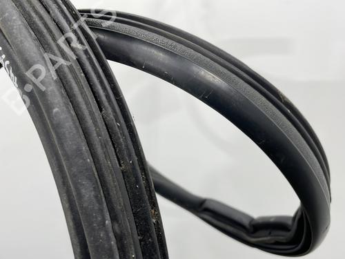 Rubber door seal LAND ROVER FREELANDER I (L314) 2.0 DI 4x4 | BP21208646C142 