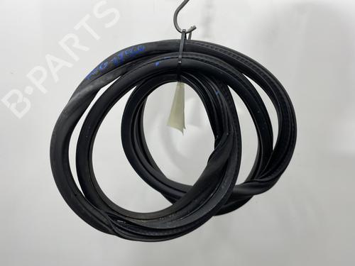 Used Rubber door seal PEUGEOT 208 I (CA_, CC_) 1.4 HDi (68 hp) 27590215