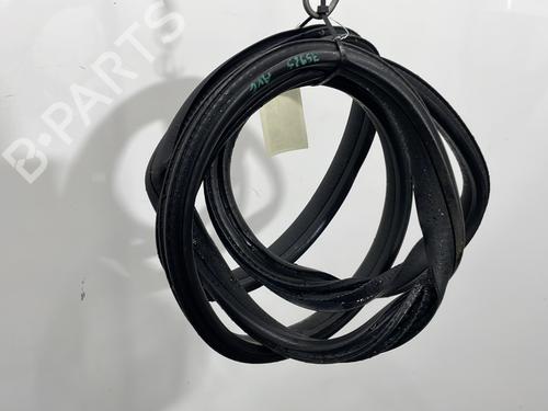 rubber-door-seal-mercedes-benz-cla-coupe-c117-2013-2014-2015-2016-2017-2018-2019-30755976 main image