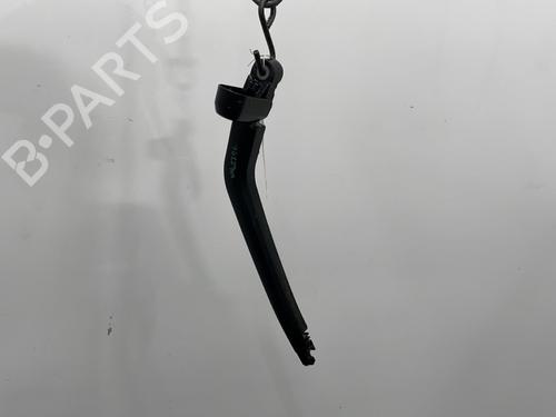 Used Rear windshield wiper arm Rear windshield wiper arm 20654492 20654492