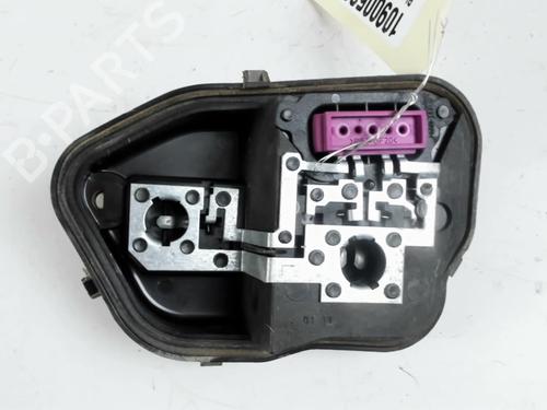 Used Lamp holder RENAULT MEGANE III Hatchback (BZ0/1_, B3_) 1.5 dCi (BZ09, BZ0D, BZ1W, BZ29, BZ14) (110 hp) 27481936