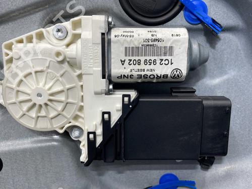 Vindusheismekanisme venstre foran VW NEW BEETLE (9C1, 1C1) 1.6 | BP29760041C22 