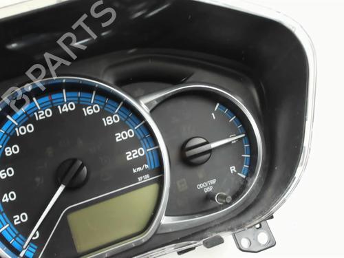 Instrument cluster TOYOTA YARIS (_P13_) 1.5 Hybrid (NHP130_, NHP130) | BP22415383C47 