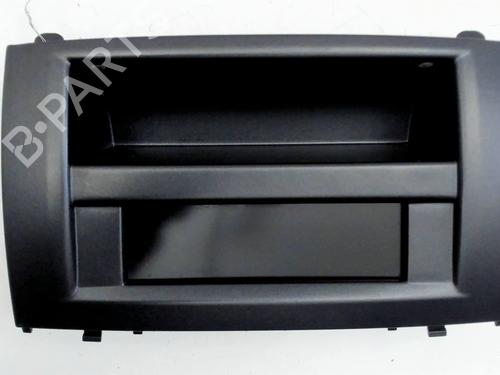 Used Display monitor PEUGEOT 407 Coupe (6C_) 2.7 HDi (204 hp) 31679212