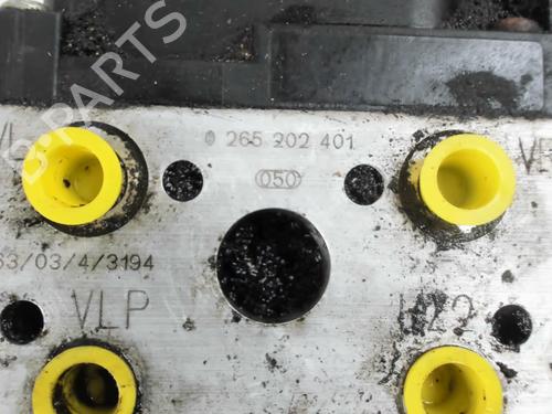Used ABS pump ABS pump AUDI A8 D2 (4D2, 4D8) S8 quattro (340 hp) 31053171 31053171
