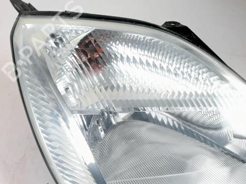 Right headlight FORD FIESTA V (JH_, JD_) 1.4 TDCi | BP26963989C29 
