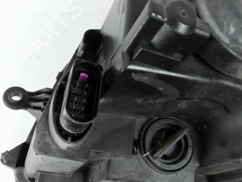 Right headlight VW TOURAN (1T1, 1T2) 1.9 TDI | BP27572081C29 